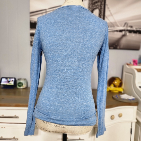 Women's Sporting KC LongSleeve V-neck Tee Size Small - Picture 4 of 5